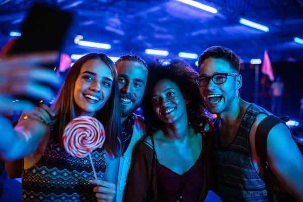 Comment les jeux de mémoire peuvent-ils ralentir le déclin cognitif chez les personnes âgées ?